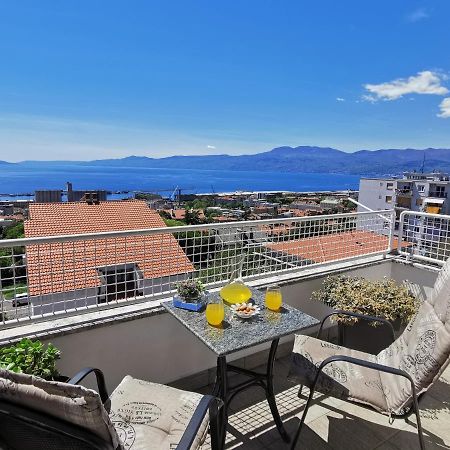 Apartment Belvedere With Seaview Rijeka Eksteriør billede