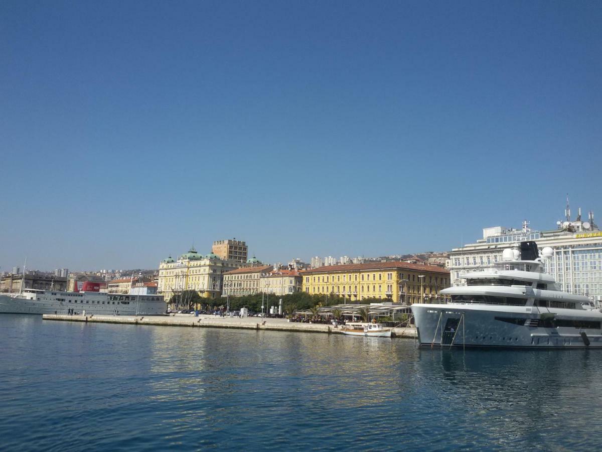 Apartment Belvedere With Seaview Rijeka Eksteriør billede